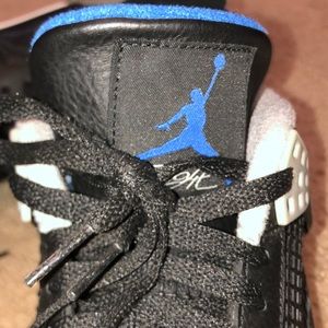 Air Jordan 4 Motorsports